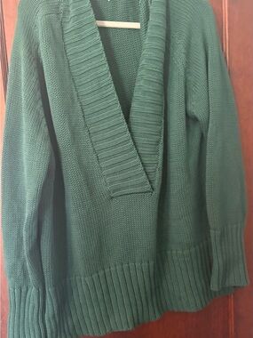 Deep Green‎ Ribbed V-Neck Knit Sweater